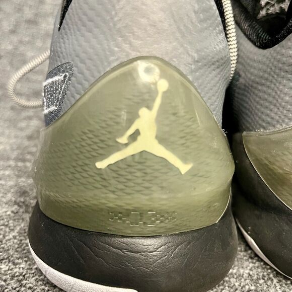 Nike Air Jordan CP3 VIII, Size 8 gray grey black, 684855-003, Chris Paul 2014 - Picture 9 of 14